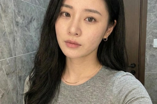 网红女记者仗着记者身份恶意退款退货商家